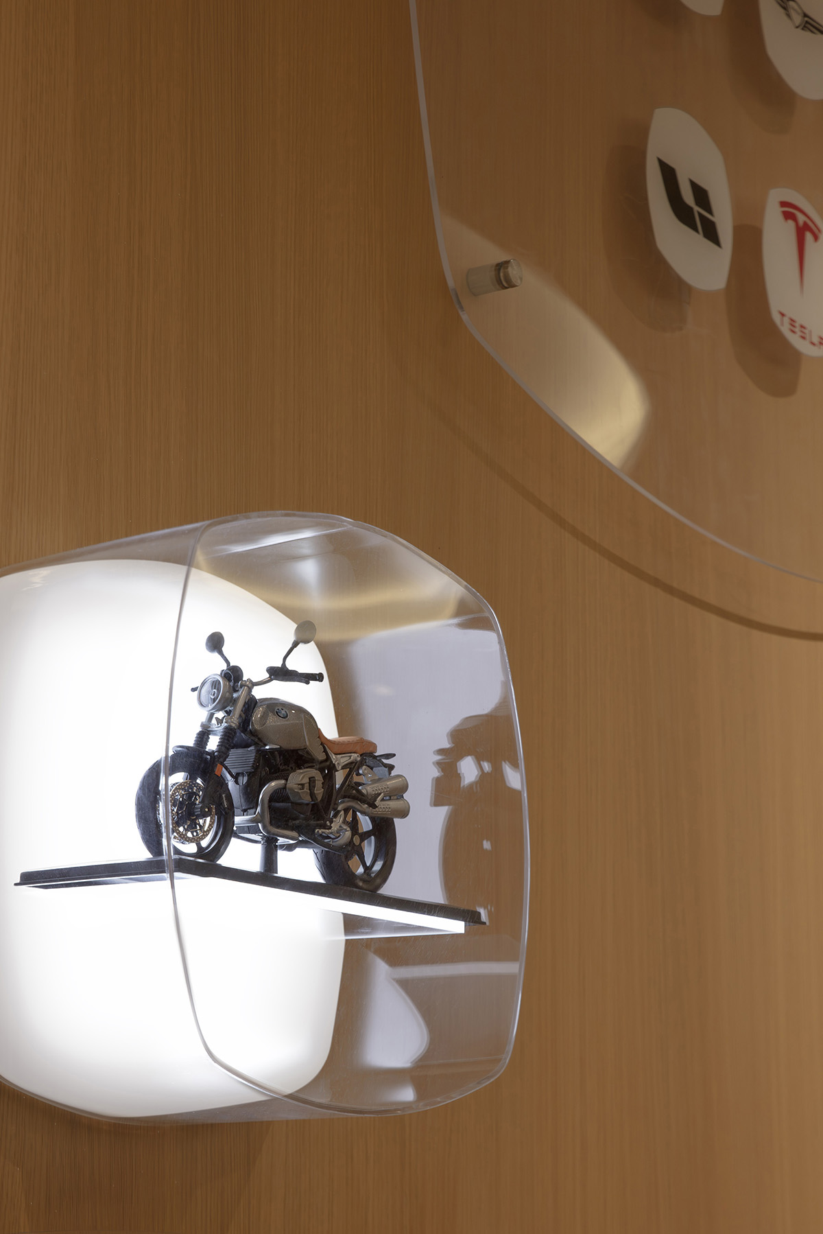 sime Motorsɭ�������л����ܲ�����Բ֮�䣬��������дƷ���³�