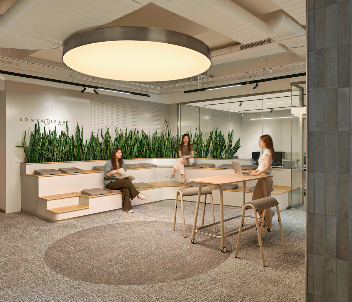 Arikan Group & Konyali Saat�����Ʊ���׼��ĥ�ִ��칫�ռ�