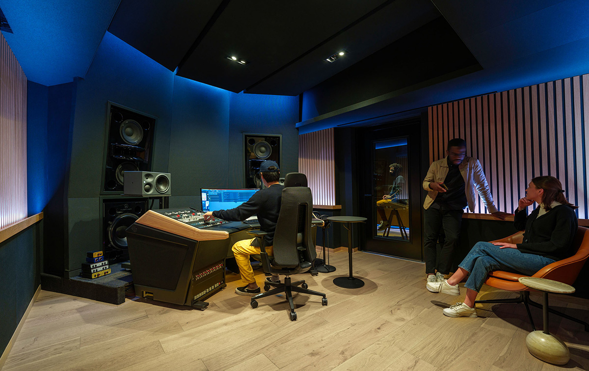 Sony Music Publishing�ܲ���һ��Ϊ���������߶����Ľ���