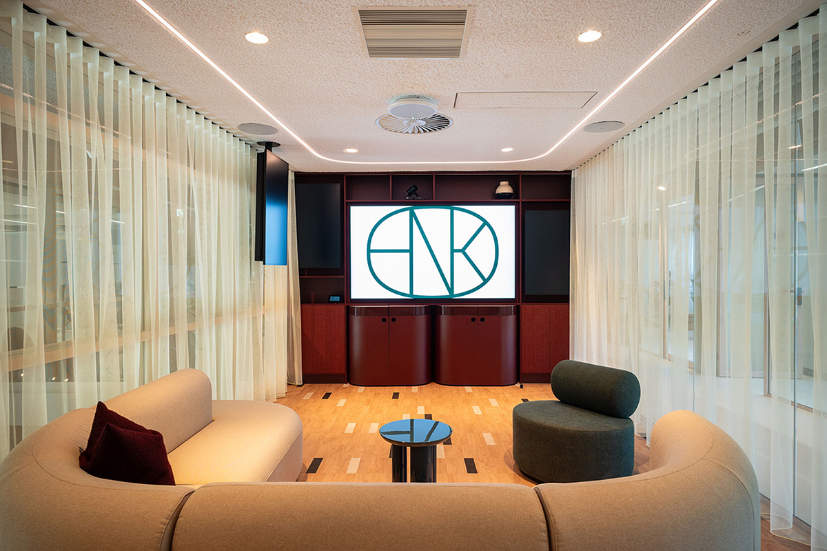 �����칫HNK Workspaces�������Ͱ칫���ڸ�д��ͳ��λ