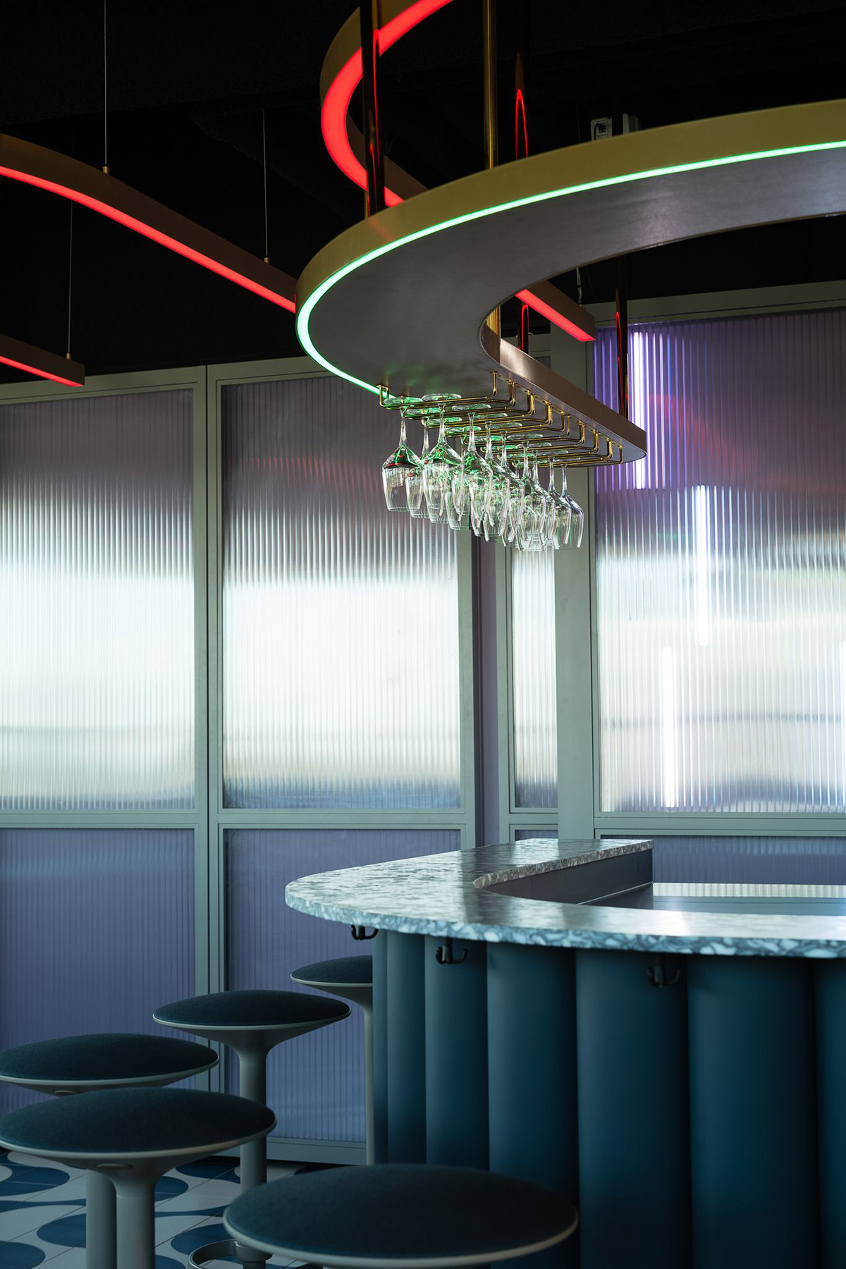 �����칫HNK Workspaces�������Ͱ칫���ڸ�д��ͳ��λ